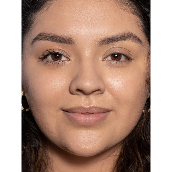 ILIA Beauty - Limited Lash Mascara  - Model 4