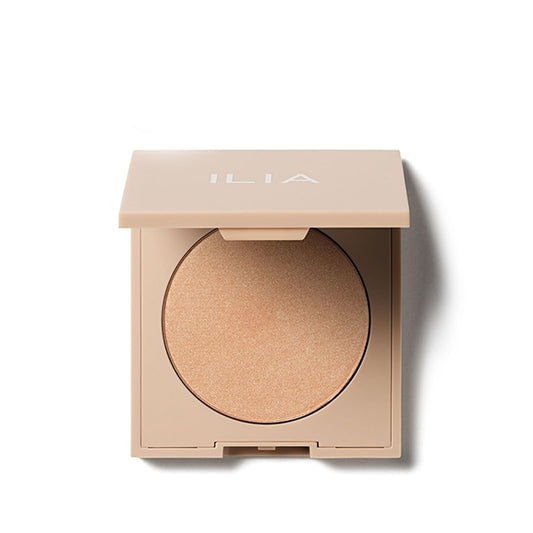 ILIA Beauty - Daylite Highlighting Powder  - Product shot