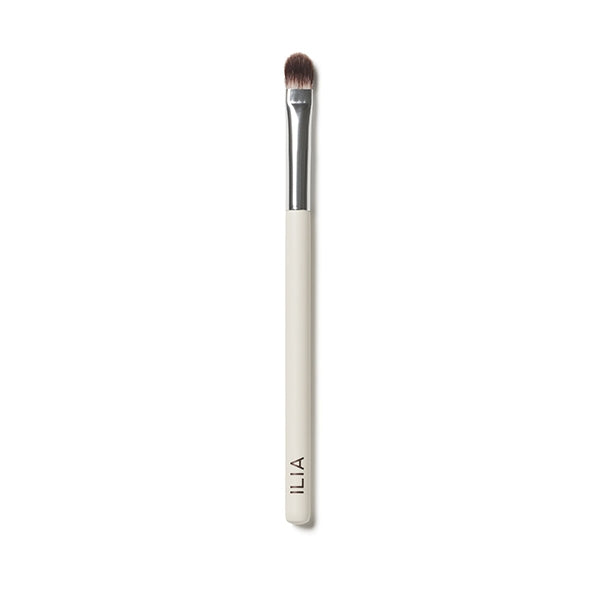 ILIA Beauty - Shadow Brush - Product shot