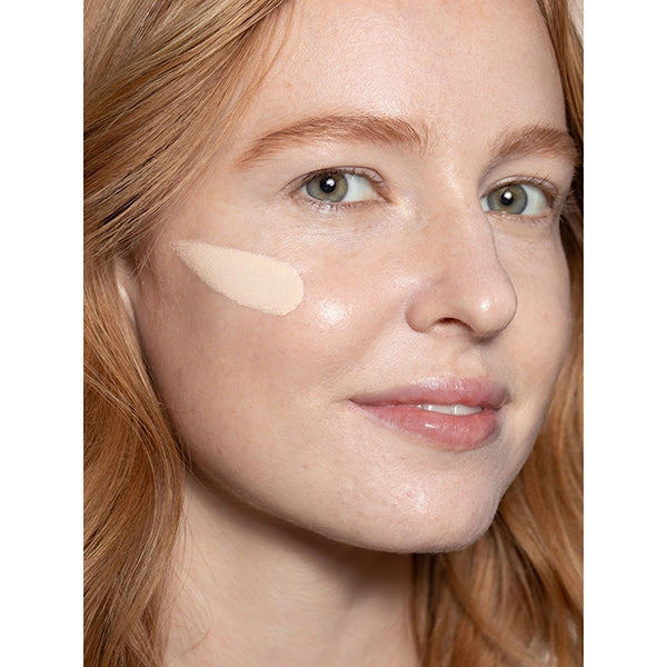 ILIA Beauty - Super Serum Skin Tint SPF 30 - Model 1